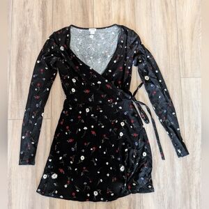 Garage Black Floral Long Sleeve Wrap Dress / Skort XS